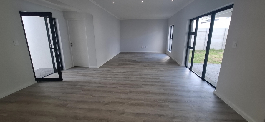 To Let 3 Bedroom Property for Rent in Haasendal Western Cape